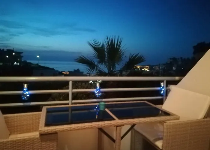 Sea View Cozy Studio Near Center Of Rethymno Town