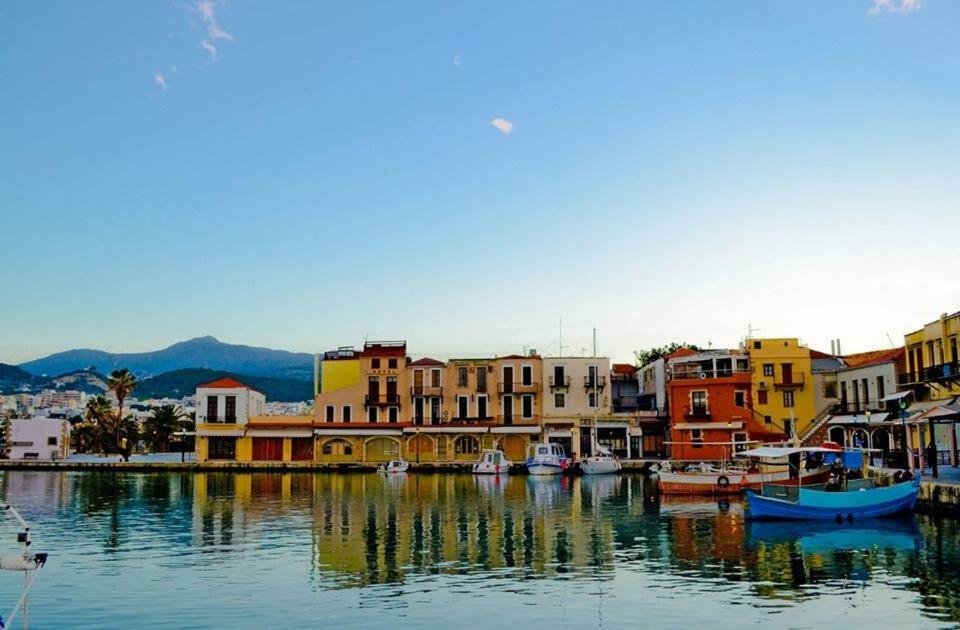 Sea View Cozy Near Center Of Town * Rethymno